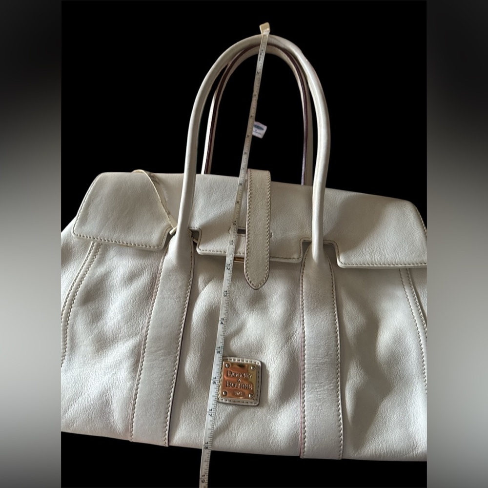 Dooney & Bourke Vintage Off White Leather Satchel Purse Shoulder Bag